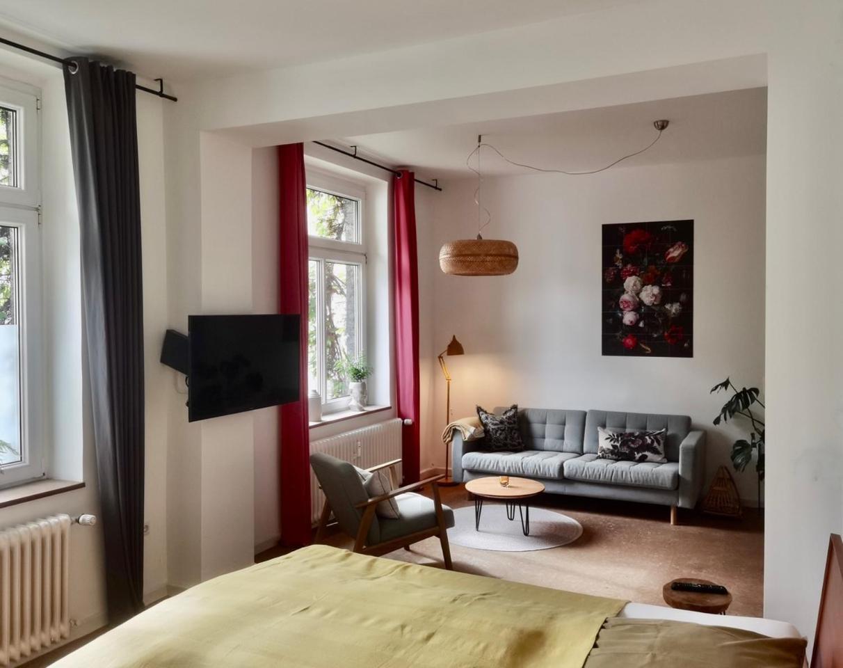 Apartments "Am Rheinorange", Netflix, Amazon Prime Duisburgo Esterno foto