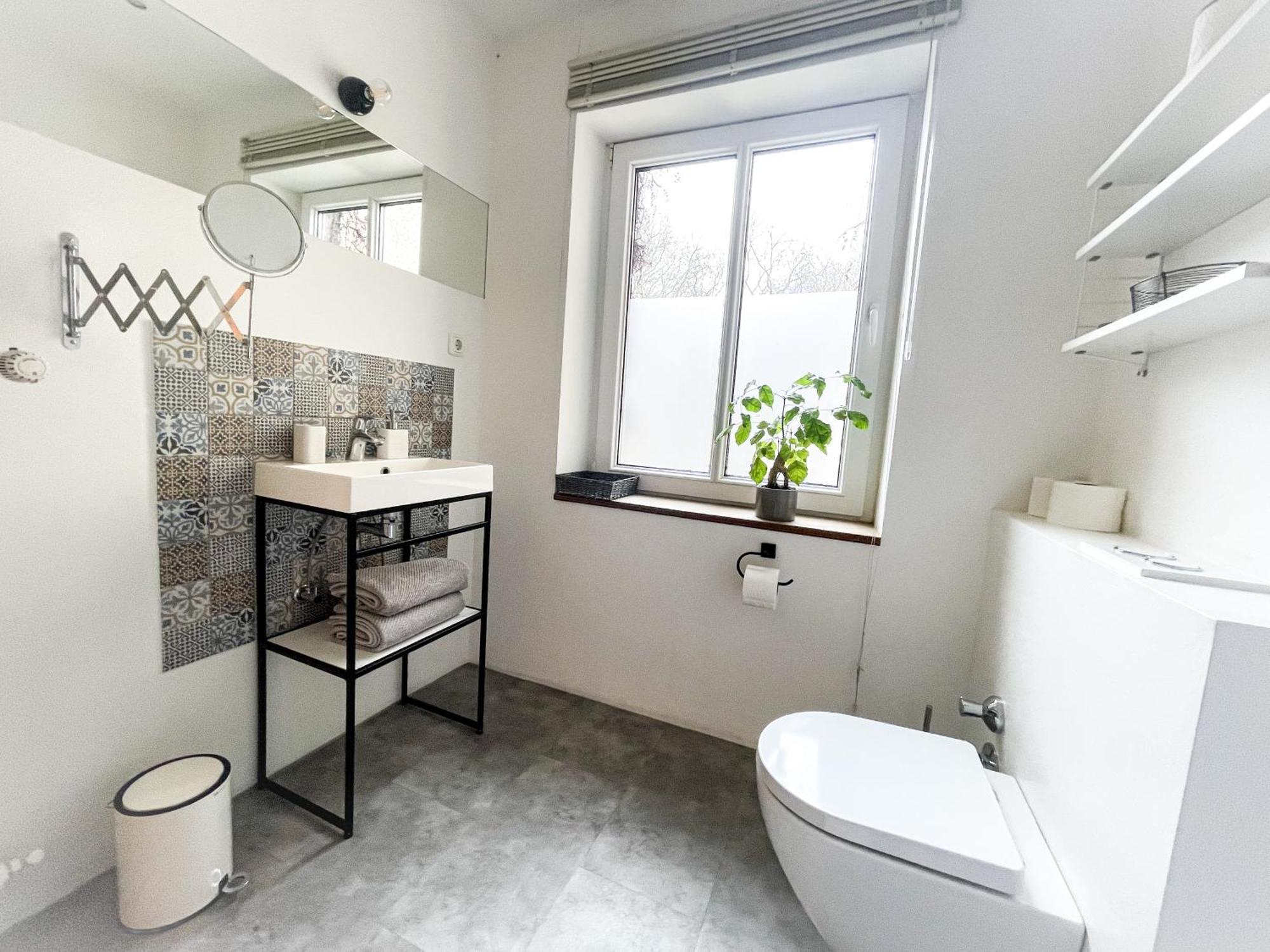 Apartments "Am Rheinorange", Netflix & Prime Duisburgo Esterno foto