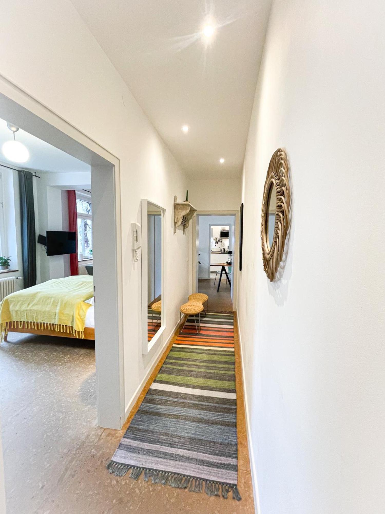 Apartments "Am Rheinorange", Netflix & Prime Duisburgo Esterno foto