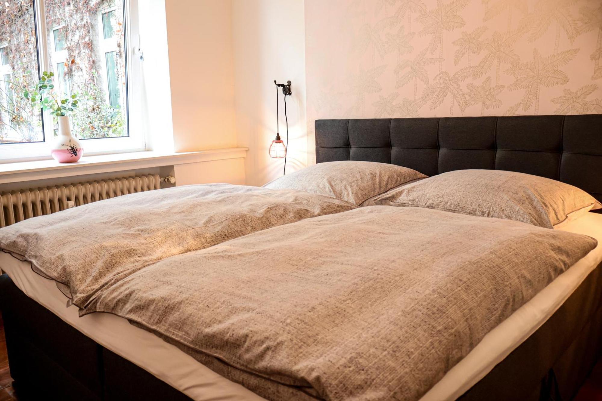 Apartments "Am Rheinorange", Netflix & Prime Duisburgo Esterno foto